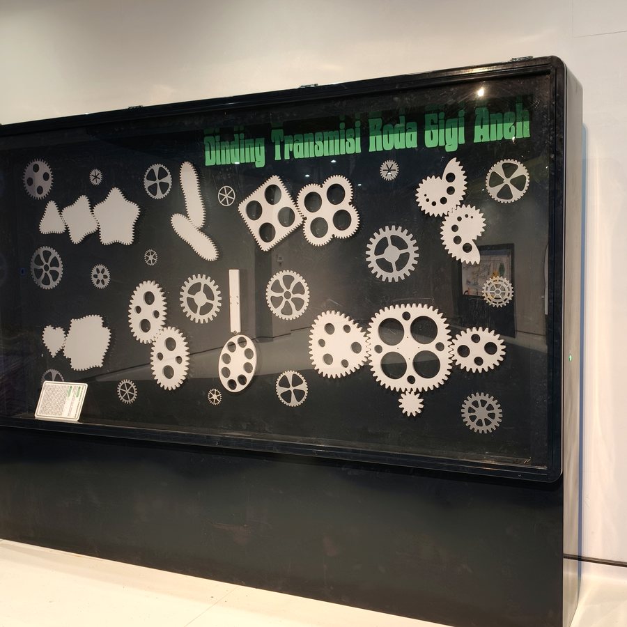 Exhibit interface detail installed at MMSC